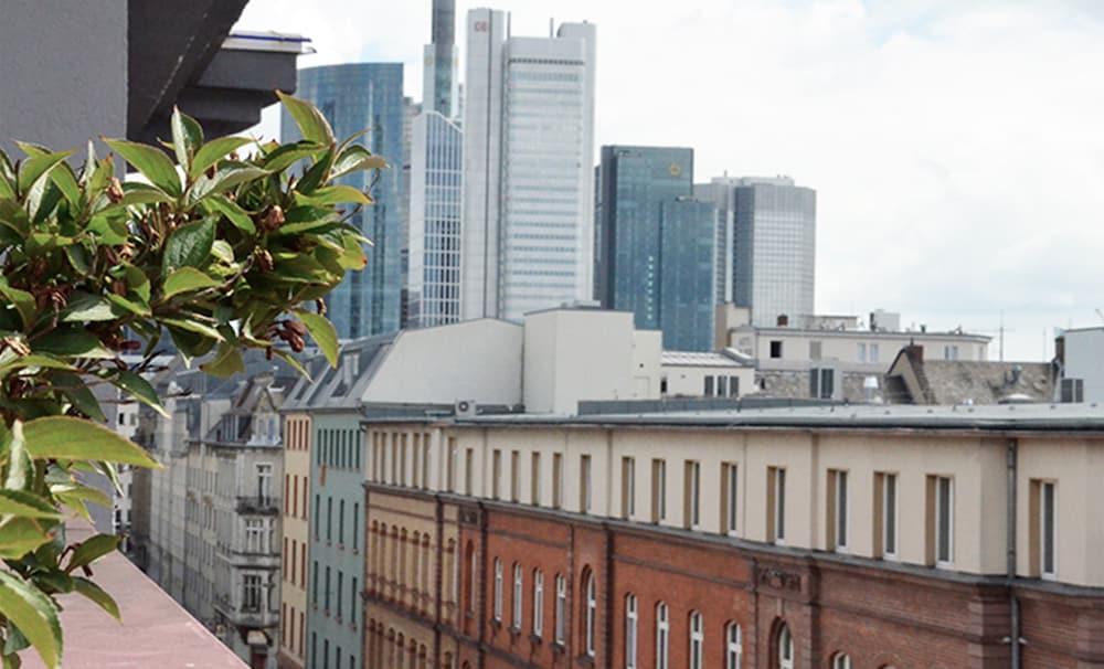 Bristol Hotel - Frankfurt City - Central Station Франкфурт-на-Майні Екстер'єр фото