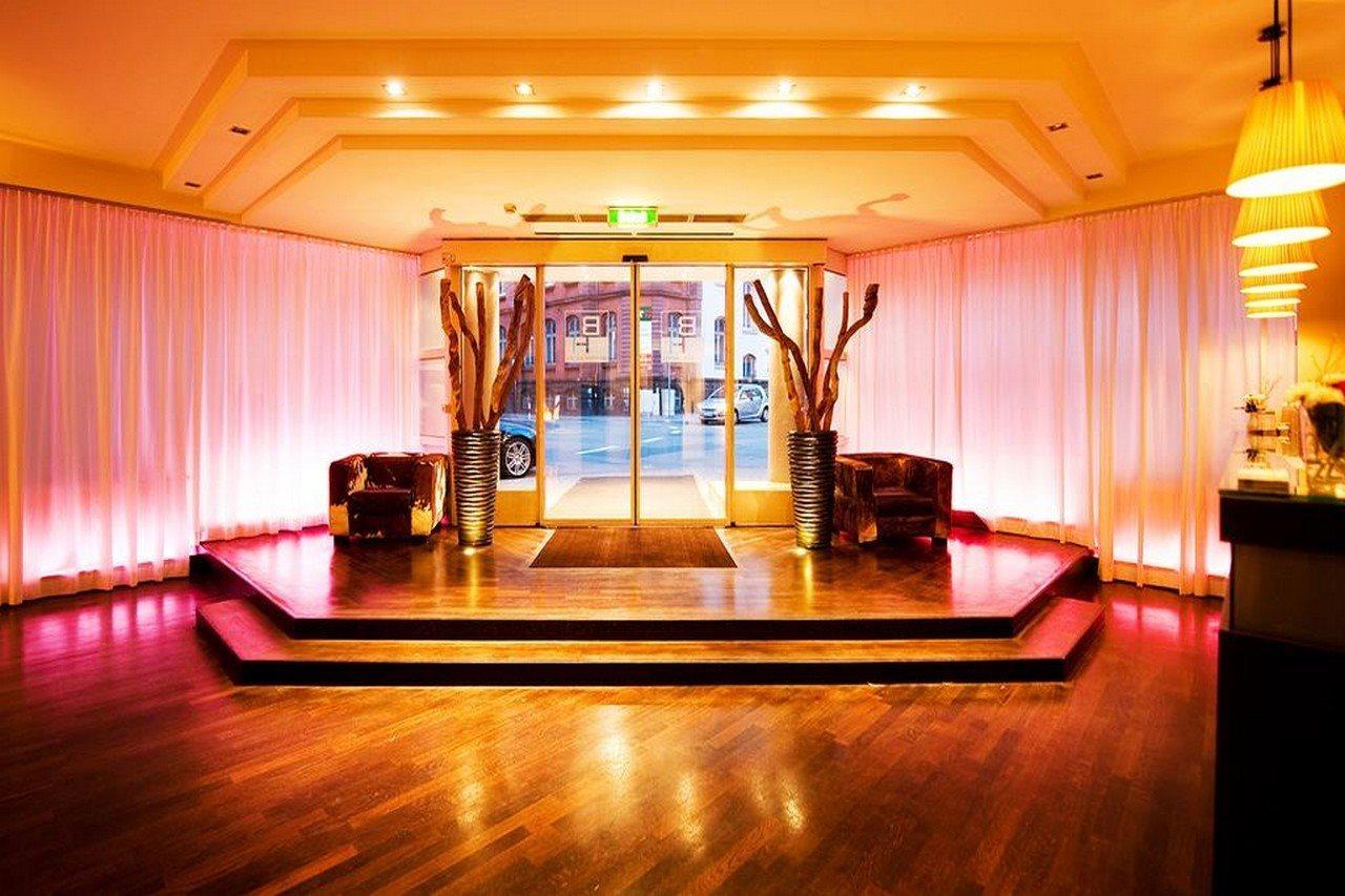 Bristol Hotel - Frankfurt City - Central Station Франкфурт-на-Майні Екстер'єр фото