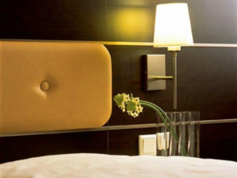 Bristol Hotel - Frankfurt City - Central Station Франкфурт-на-Майні Номер фото